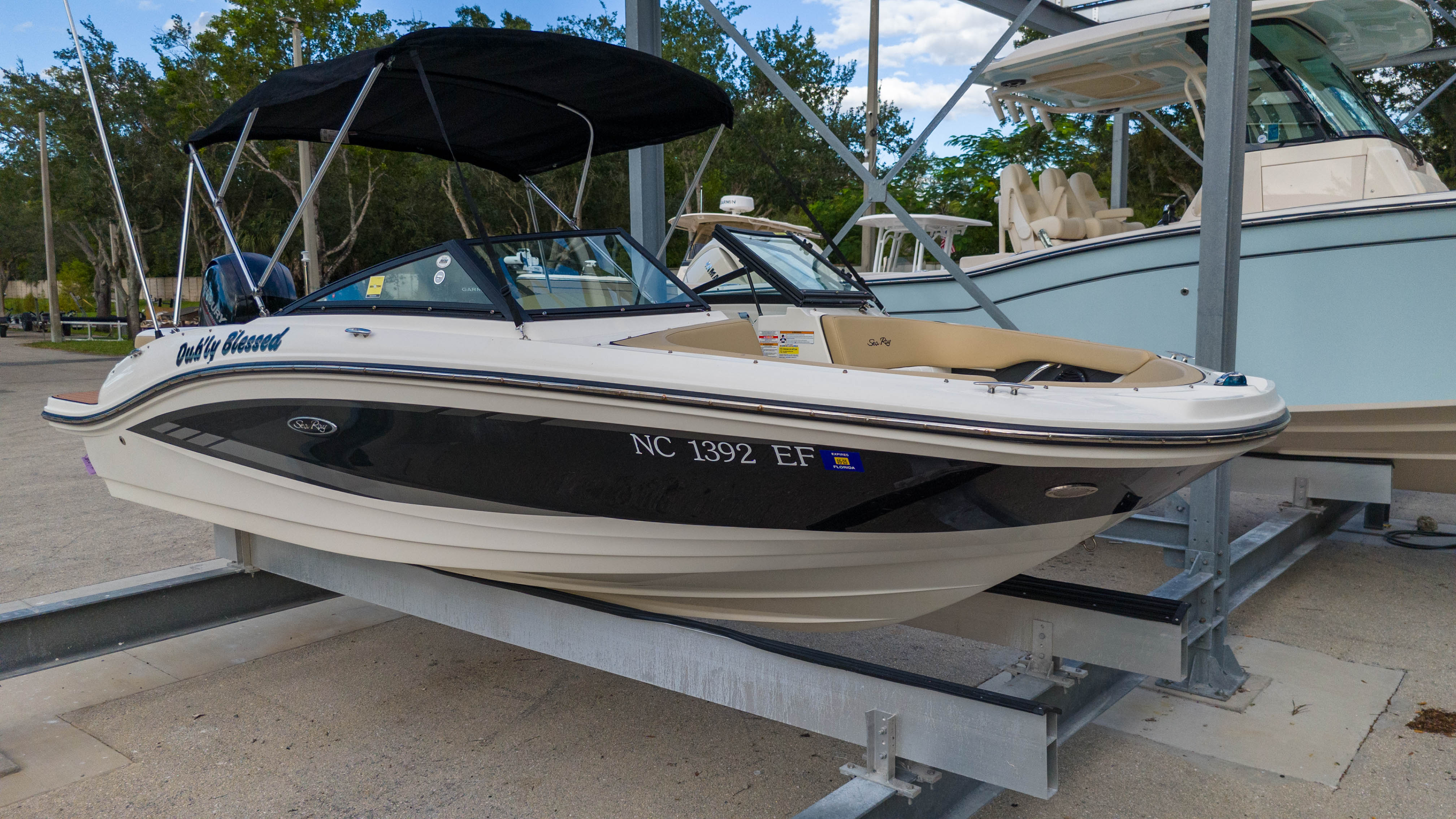 2017 Sea Ray SPX 190