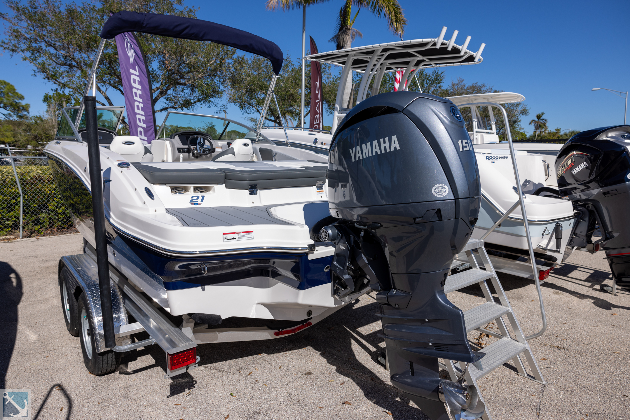 2025 Chaparral 21 SSi OB — photo 4