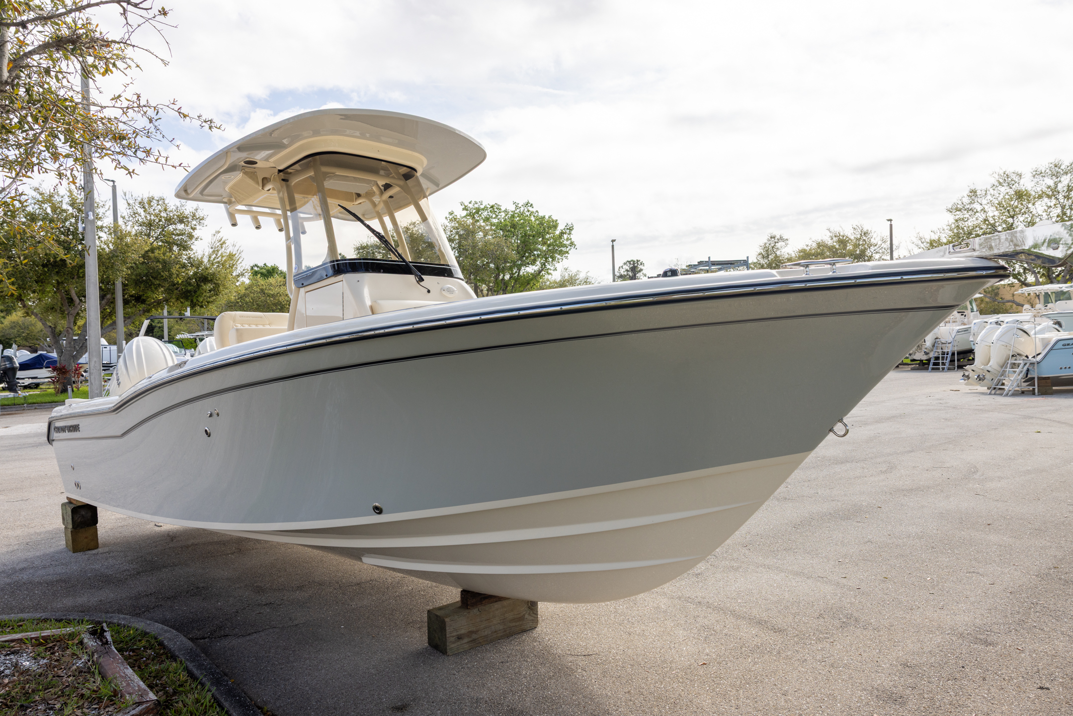2026 Grady-White Fisherman 257 — photo 3