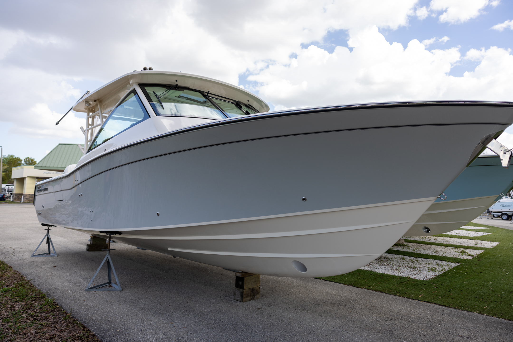 2026 Grady-White Freedom 375 — photo 2